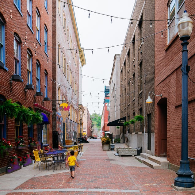 How Alleys Are Becoming Pathways to Urban Revitalization