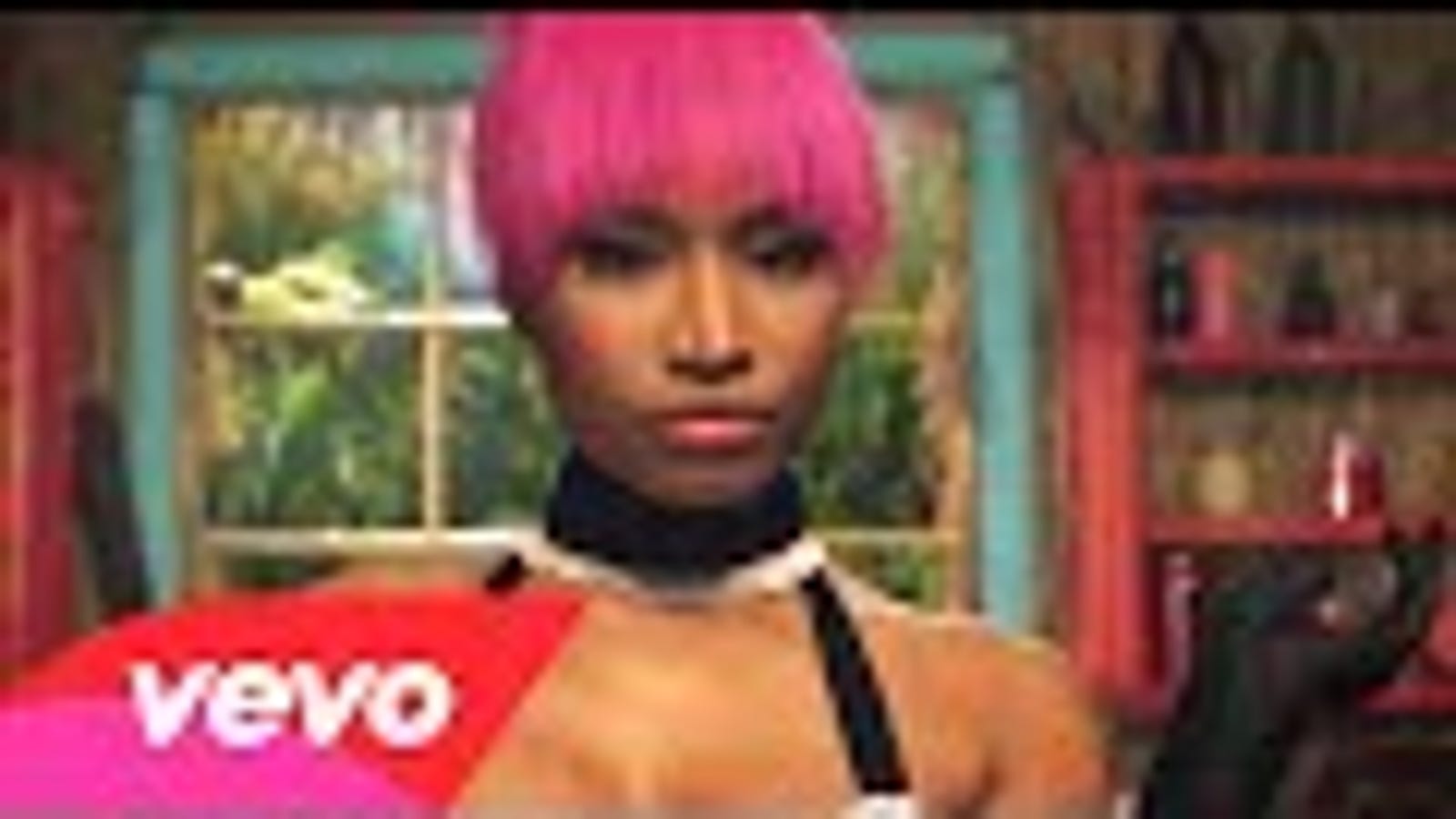 10 Things of Note In Nicki Minaj’s 'Anaconda' Video