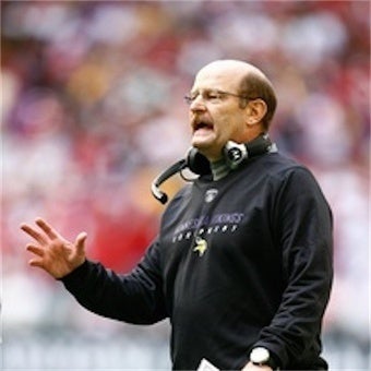 Illustration for article titled Brad Childress Granted Merciful Release From Coaching Vikings (UPDATE)