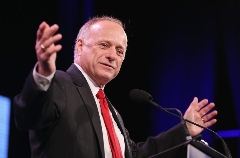 Illustration for article titled Rep. Steve King Being Pressured to Resign for Being Rep. Steve King