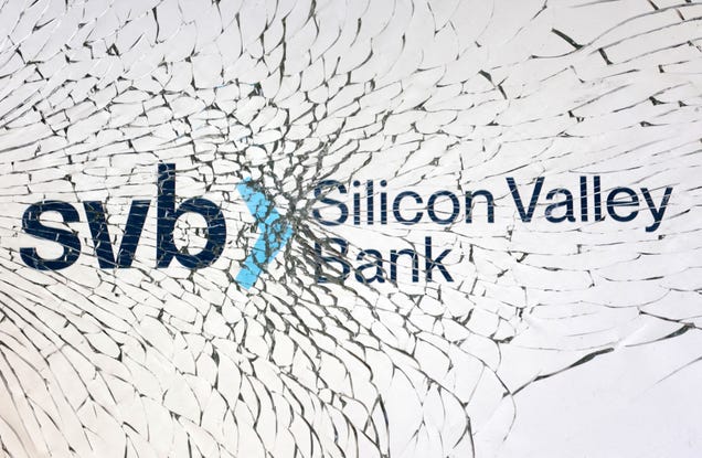 Silicon Valley Bank is the second-largest US bank failure in history thumbnail