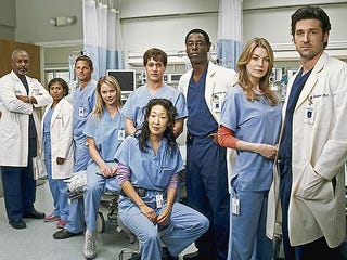 Illustration for article titled Grey's Anatomy Star In Car Accident