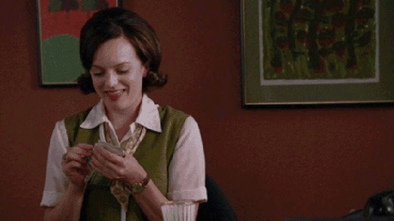 Illustration for article titled Matthew Weiner needlessly confirms that Elisabeth Moss is returning to Mad Men
