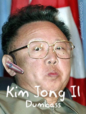 Illustration for article titled North Korea Intercontinental Ballistic Missile Fails Miserably
