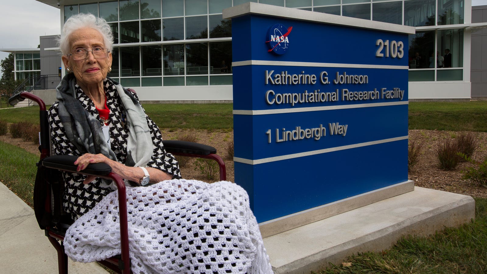 NASA Dedicates Building to Hidden Figures Heroine Katherine Johnson