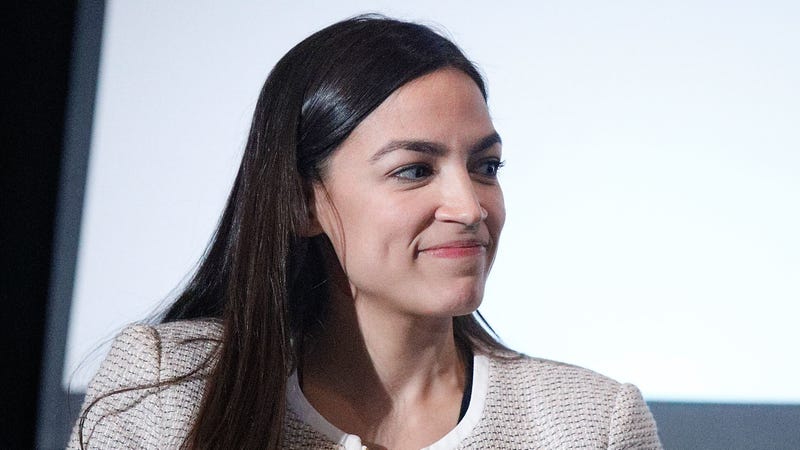 Illustration for article titled Alexandria Ocasio-Cortez's Mom Is Just Like Your Mom