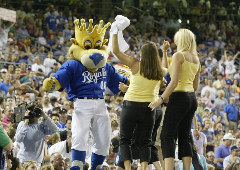 Illustration for article titled Does Sluggerrr, The Kansas City Royals Mascot, Enjoy Lap Dances? (NSFW)