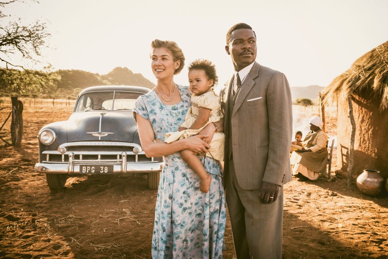 Rosamund Pike as Ruth Williams, Madison Manowe as Baby Jaqueline and David Oyelowo as Seretse Khama in the film A United Kingdom (Stanislav Honzik)