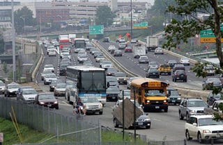 Illustration for article titled HD Radio Looks To Tackle Traffic Conundrum