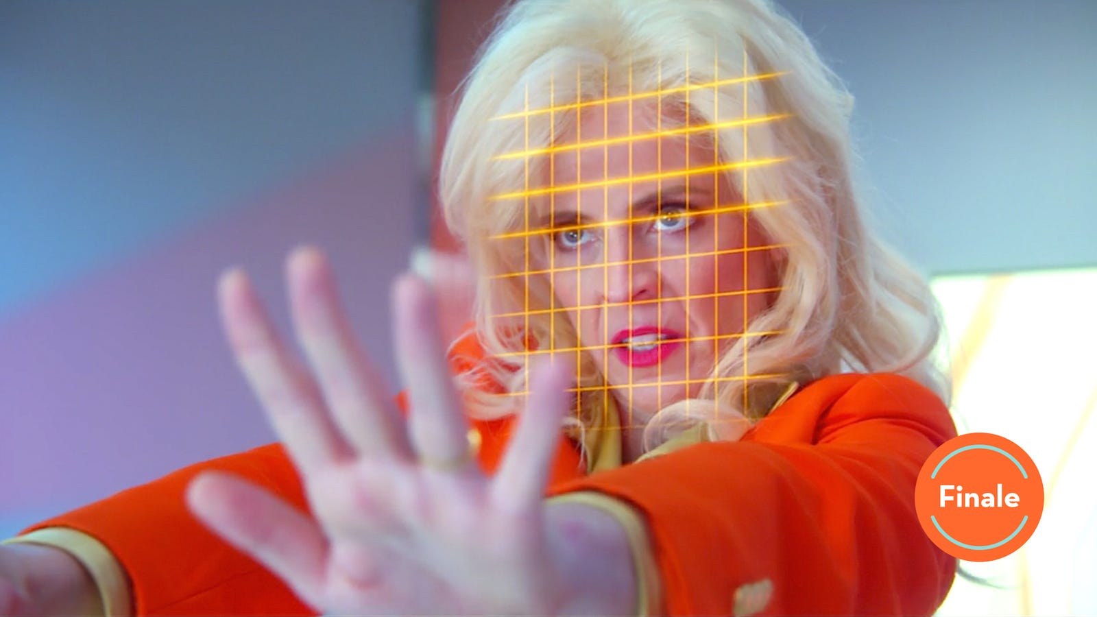 Lady Dynamite S Spectacular Season Finale Defies Expectations