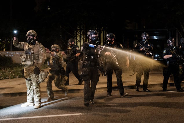 sezunwttj4r9qzor2x8j.jpg