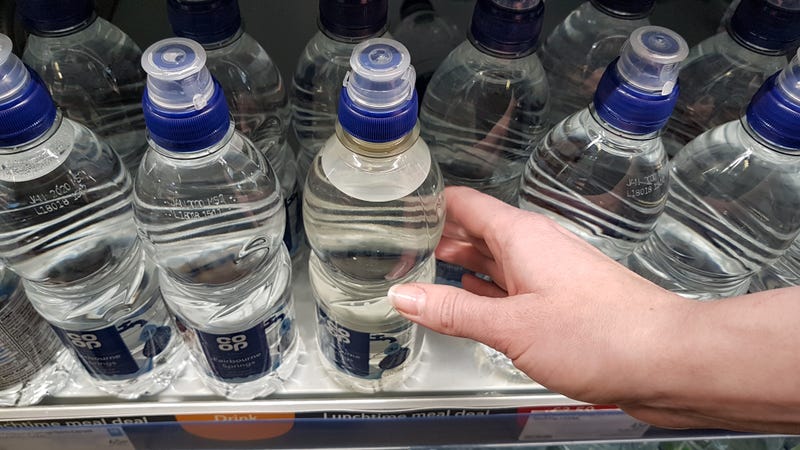 Illustration for article titled Would you buy a dirty-looking water bottle if it was better for the planet?