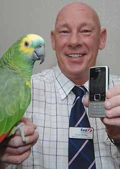 Illustration for article titled Parrot Mimics Ringtone to Torture His Owner