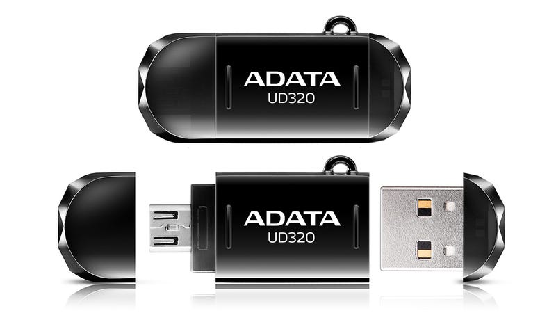 Illustration for article titled Switch-Hitting Flash Drive Works on Laptops and MicroUSB Phones Alike