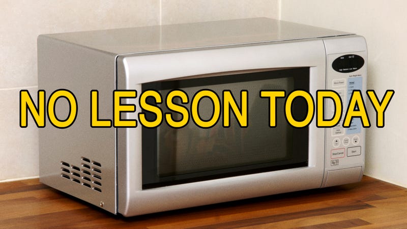 Illustration for article titled Did ‘Sesame Street’ Go Too Far With Its Episode Where Ernie Microwaves Himself While The Words ‘NO LESSON TODAY’ Flash On-Screen?