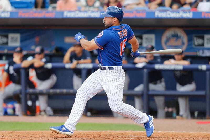 Illustration for article titled Tim Tebow Chooses To Watch, Stand Fast In The Faith, And Strike Out Looking Against Position Player