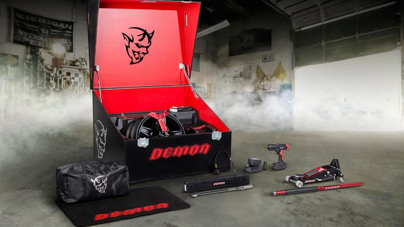 Illustration for article titled There Will Be More Than Just One Tool Bag In Every Dodge Challenger SRT Demon