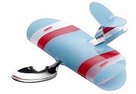 Illustration for article titled Baby Spoon Plane, for Appetite-Stimulating Cropdusting