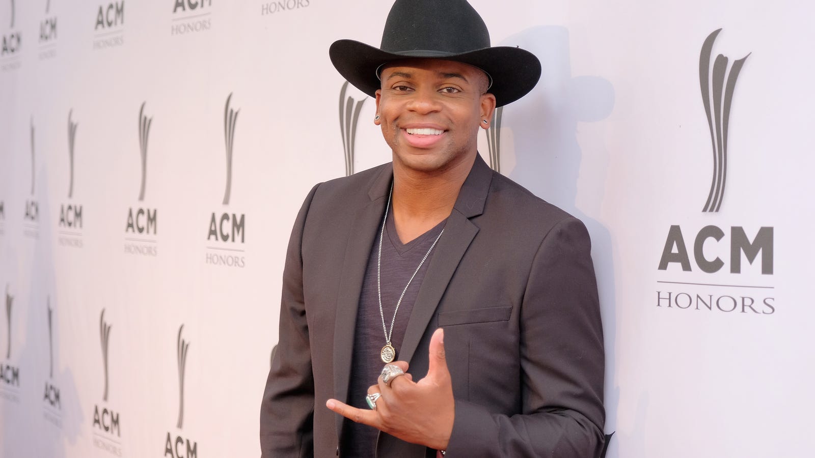 Country Music Recognizes Its Roots as 2 Black Artists Hit No. 1