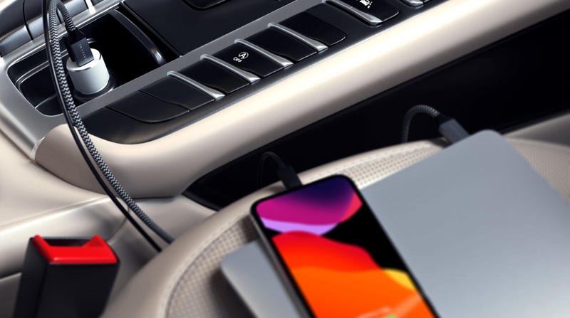 Illustration for article titled Your Next Car Charger Should Include USB-C Power Delivery