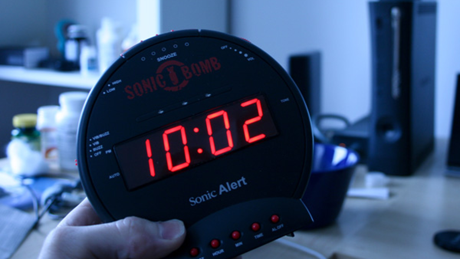 sonic bomb alarm clock functions