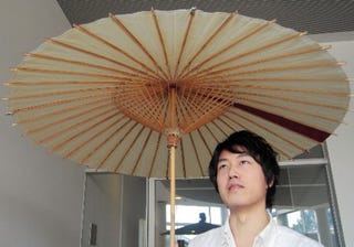 Illustration for article titled Japanese Umbrella Is One Huge Speaker