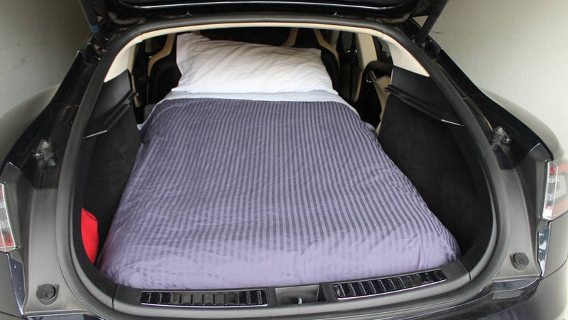 Illustration for article titled Most Tesla Owner Ever Turns $118,000 Model S Into AirBnB