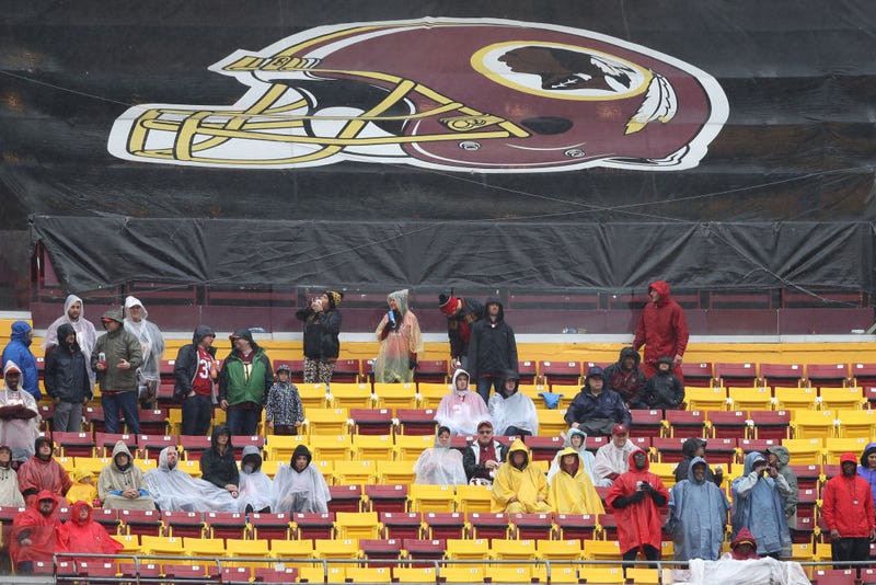 Illustration for article titled The Skins Are Horrendous, But At Least They're Quick About It