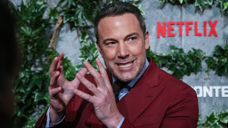 Illustration for article titled Ben Affleck to make things go kablooey with WWII movie