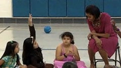 Illustration for article titled Second Grader Asks Michelle Obama If Her Mom Will Be Deported