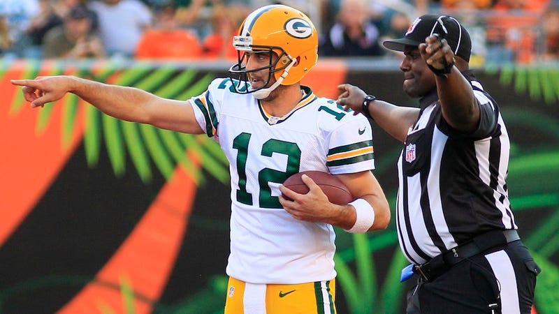 Illustration for article titled Aaron Rodgers Says The Replacement Refs "Have To Understand The Rules"