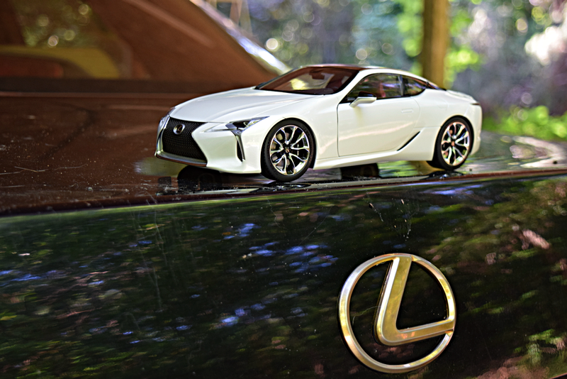 Illustration for article titled Lexus LC500 by AutoArt