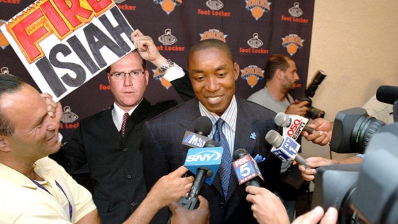 Illustration for article titled 'Fire Isiah' Chant Breaks Out During Knicks' Front-Office Meeting