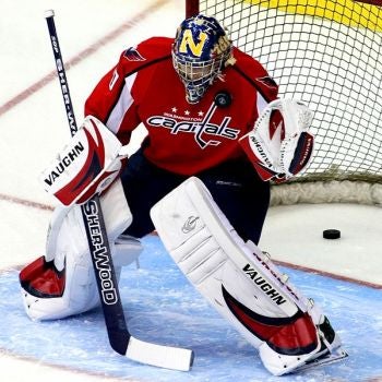 Illustration for article titled Hockey Web Producer Turns Pro, Retires In Minutes