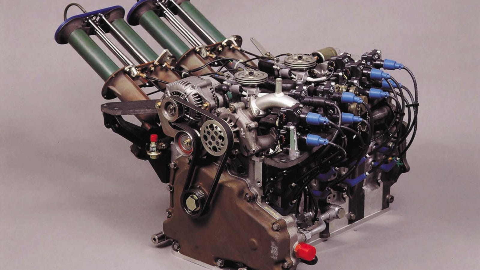 Mazda S All Conquering 700 Hp Four Rotor Le Mans Engine