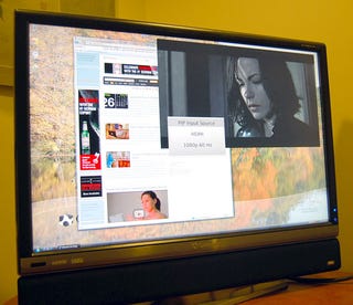 Illustration for article titled Gateway XHD3000 Extreme HD 30-Incher Reviewed (Verdict: Really Ties The Room Together)