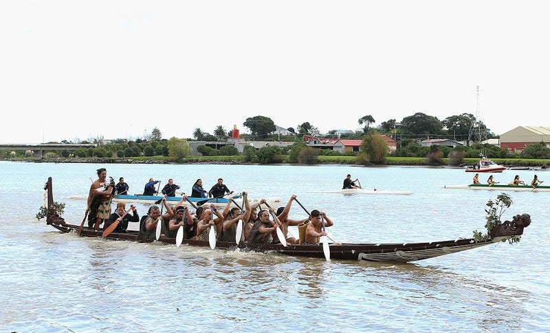 Maoríes en el río Whanganui. Getty
