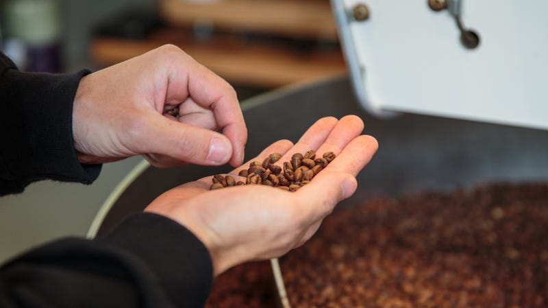 Illustration for article titled Last Call: Coffee roasters around the country are receiving mysterious letters