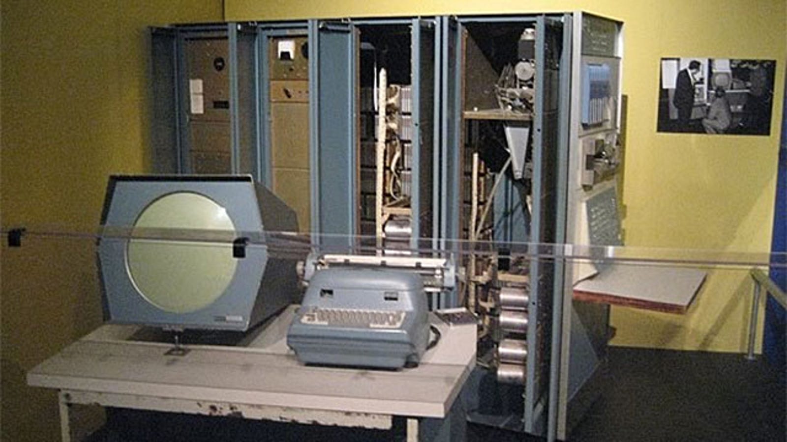 This Video Game Was Made in the 1940s