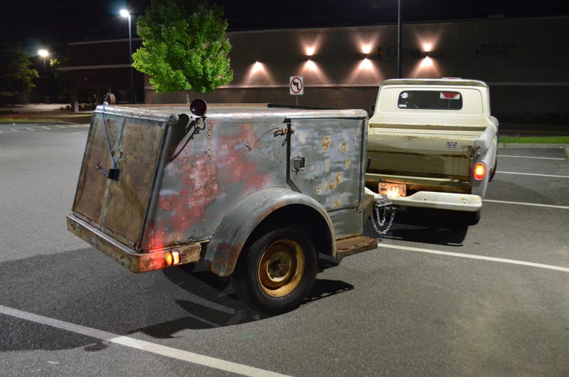Illustration for article titled $150 utility trailer progress report #3