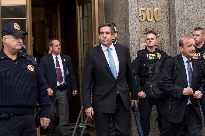 Illustration for article titled Michael Cohen's Lawyer, Lanny Davis, Is a Hero, But He Also Wants America to Run Him His Money