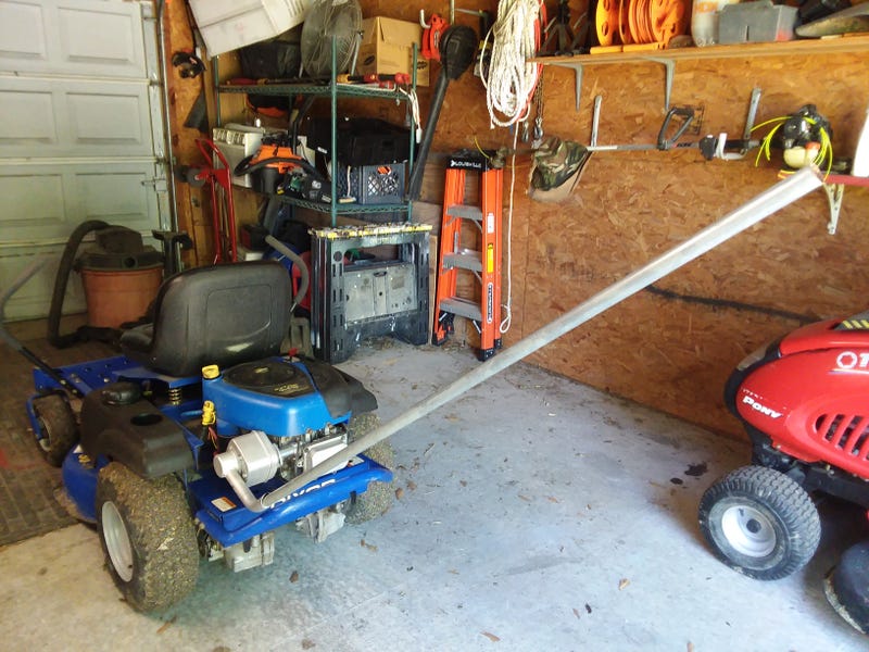 Illustration for article titled Bosozoku Mower :P