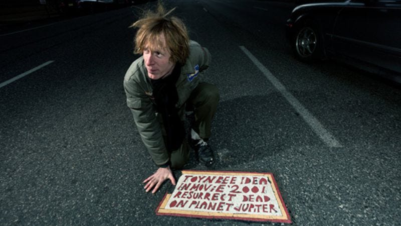 Illustration for article titled Resurrect Dead: The Mystery Of The Toynbee Tiles
