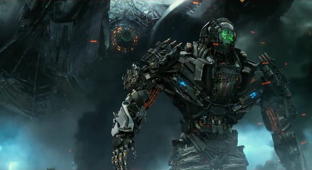 In Transformers 4, Michael Bay Urges You To Smash The Patriarchy