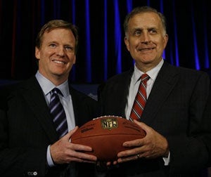 Illustration for article titled New NFL Commissioner Somehow Looks Like Less Of A Dork