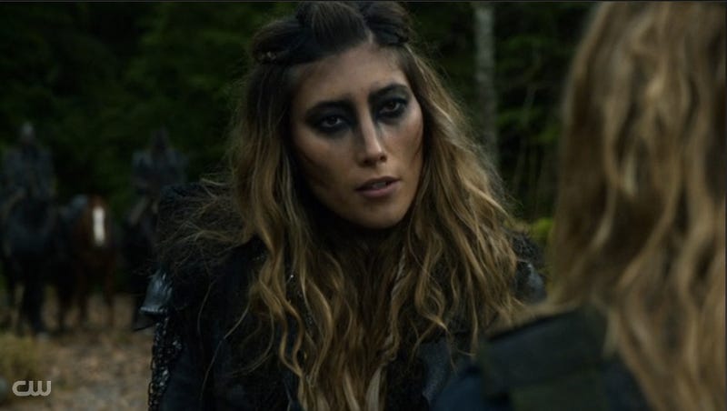 Illustration for article titled Everyone On The 100 Makes Terrible Decisions, But It Makes For Good TV