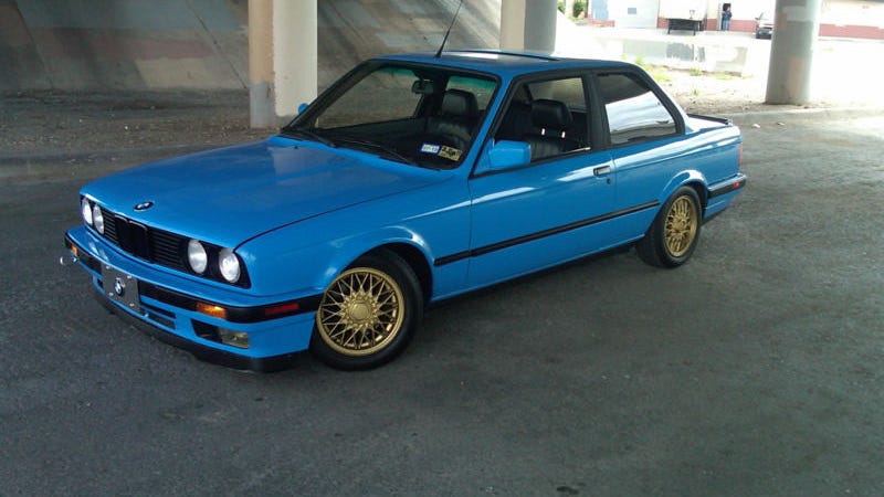 For 5 200 Does This Old E30 Two Door Have You Feeling Blue