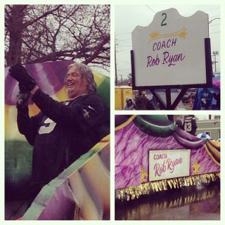 Illustration for article titled Rob Ryan Had A Hell Of A Time During Mardi Gras Celebrations