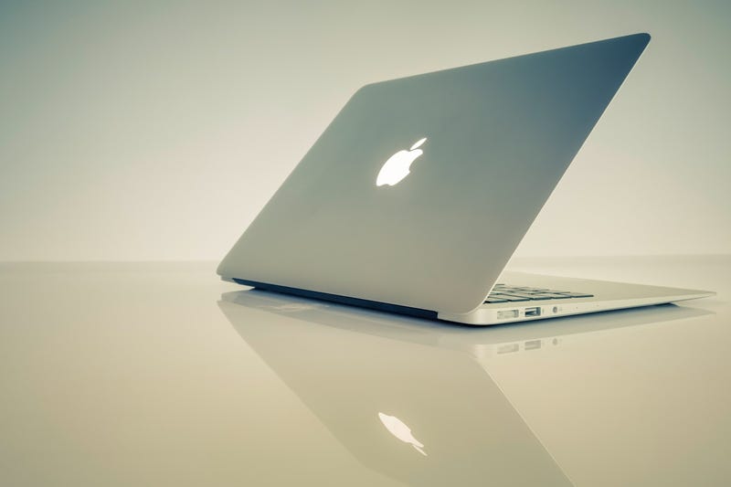 Don't Buy an Apple Laptop Until the New MacBook Air Comes Out