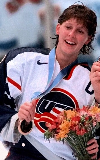 Illustration for article titled Women Admitted To Hockey Hall Of Fame